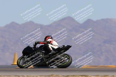 media/Apr-09-2023-SoCal Trackdays (Sun) [[333f347954]]/Turn 9 Side (140pm)/